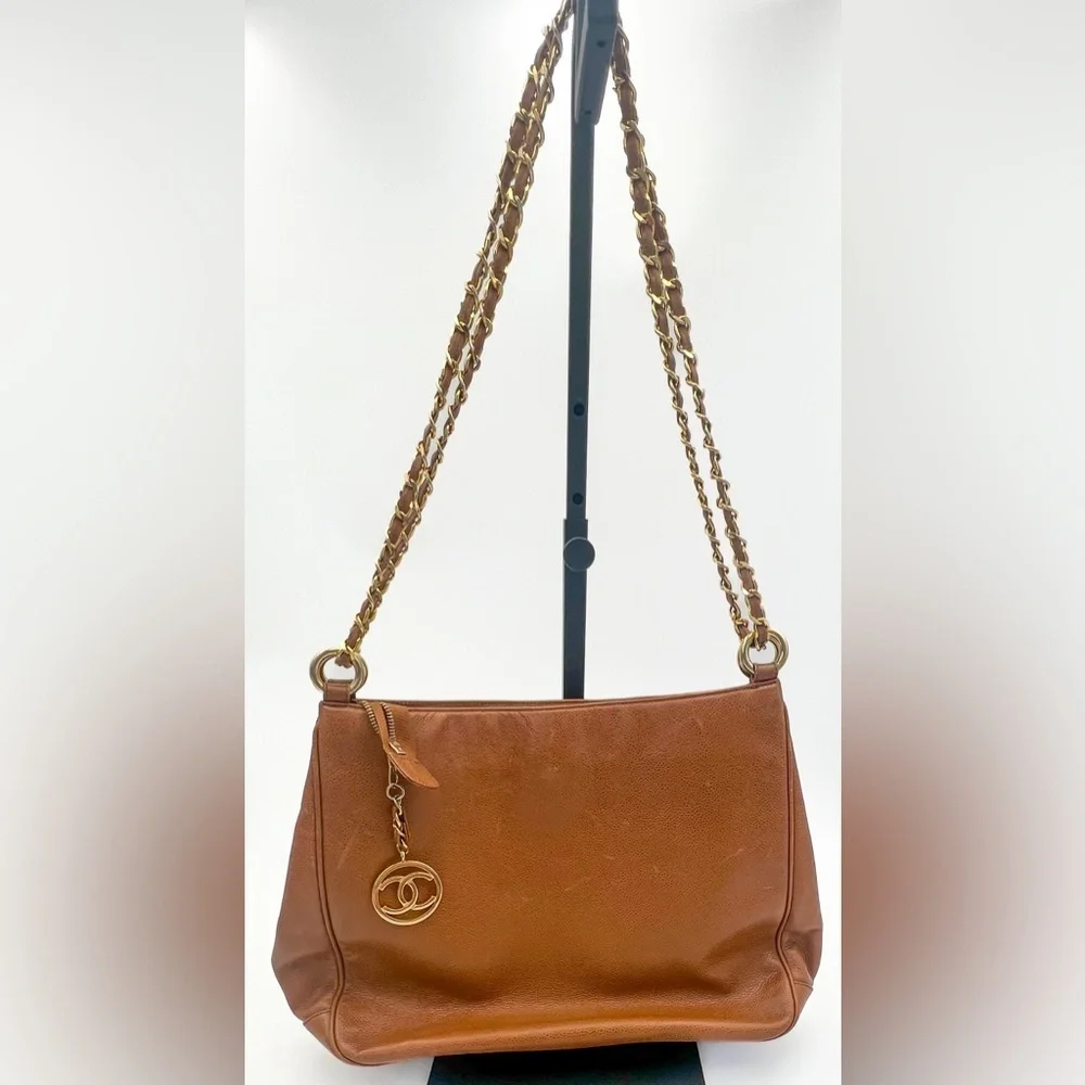 Chanel Brown Caviar Leather Shoulder Bag - Picture 4 of 7